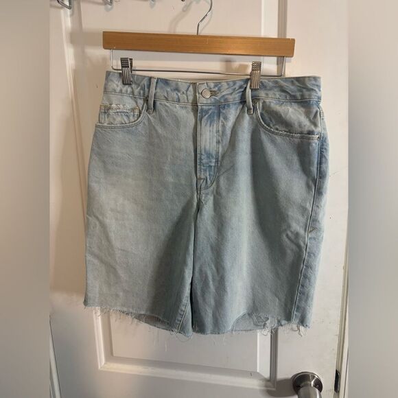 Good American Good 90’s Bermuda shorts size 28 NWT - Picture 3 of 6